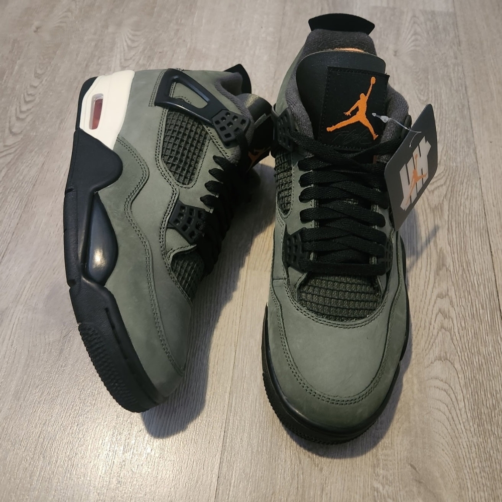 Jordan UNDEFEATED 4 - Picture 5 of 8